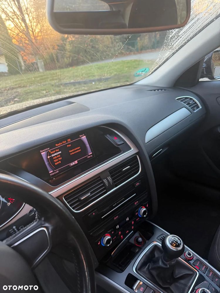 Audi A4 Avant 2.0 TDI - 11