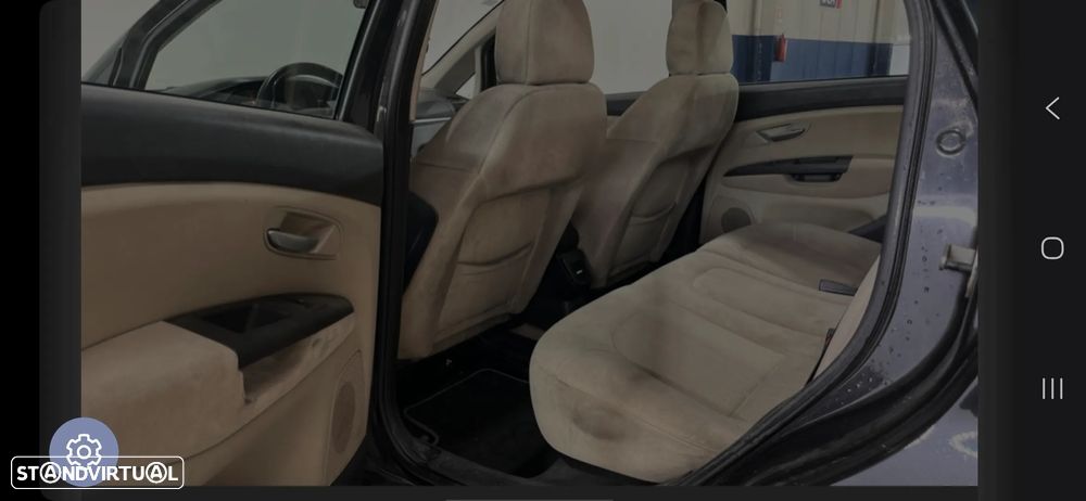 Fiat Linea 1.3 M-Jet Emotion - 11