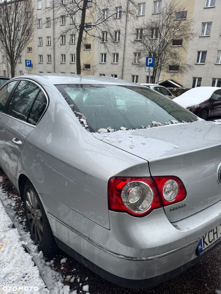 Volkswagen Passat 1.9 TDI Trendline - 6