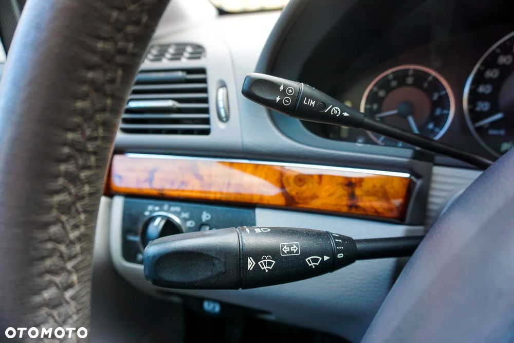 Mercedes-Benz Klasa E 200 Kompressor Automatik Elegance - 27