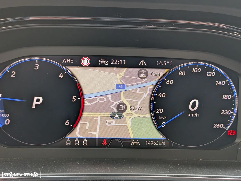 VW T-Roc 2.0 TDI R-Line DSG - 18