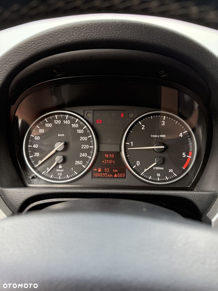 BMW Seria 3 318d - 7