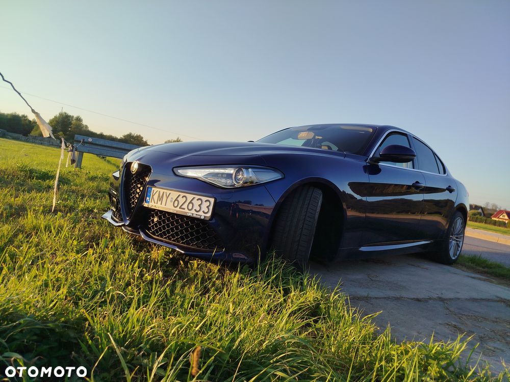 Alfa Romeo Giulia - 7