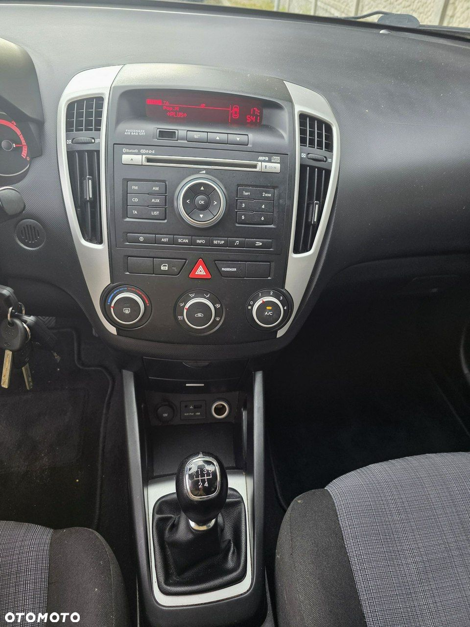 Kia Ceed - 19