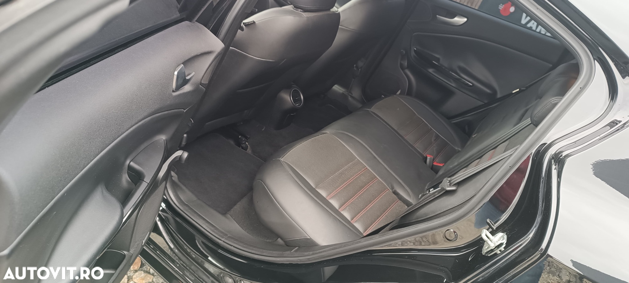 Alfa Romeo Giulietta 2.0 JTDM 16V Turismo - 10