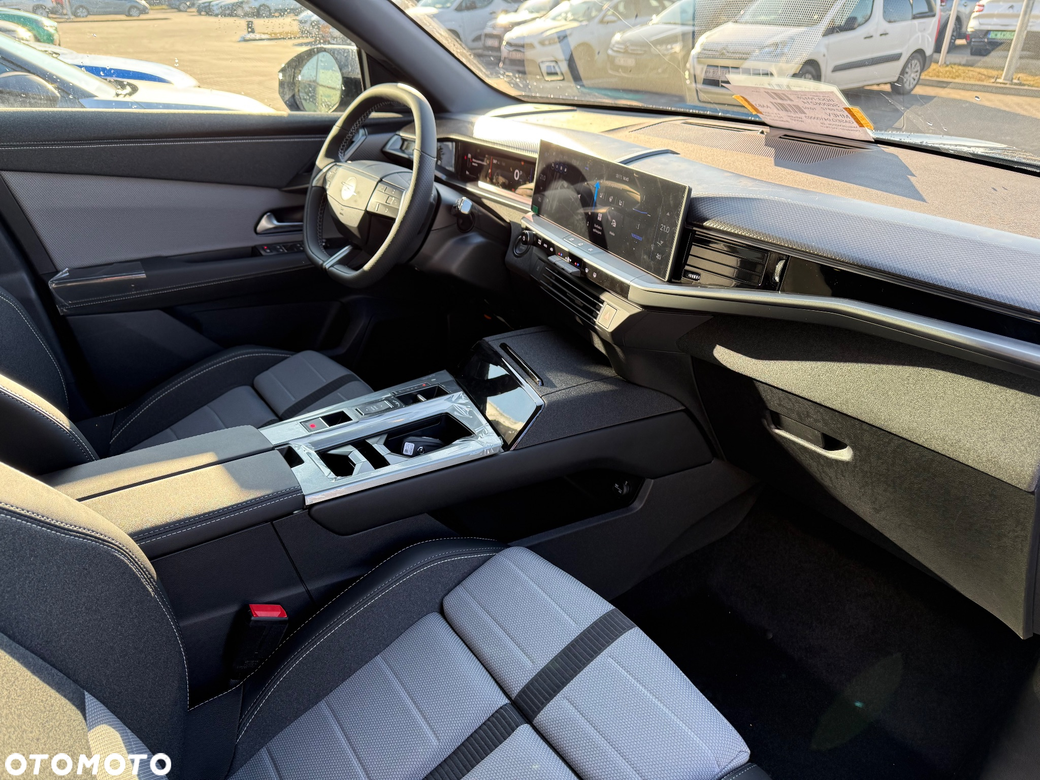 Opel Grandland 1.2 T mHEV GS S&S eDTC6 - 9
