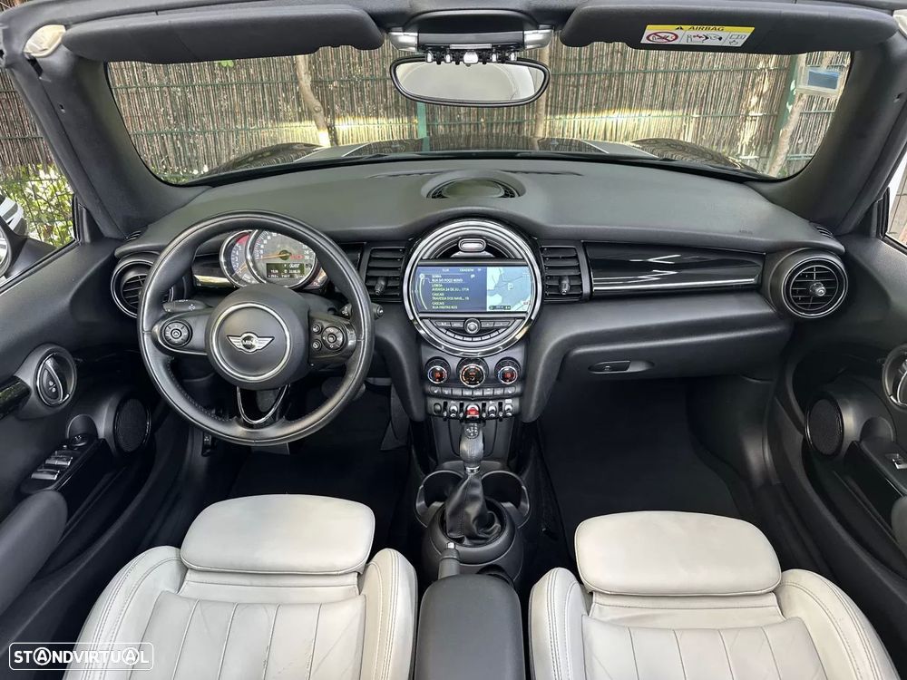MINI Cabrio Cooper D Auto - 11