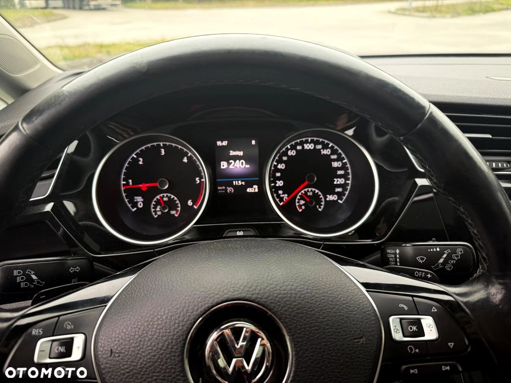 Volkswagen Touran 2.0 TDI BMT Highline DSG - 11