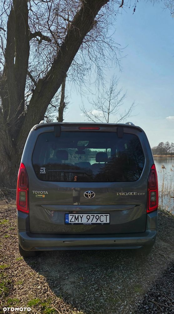 Toyota Proace City Verso 1.5 D-4D Family - 2