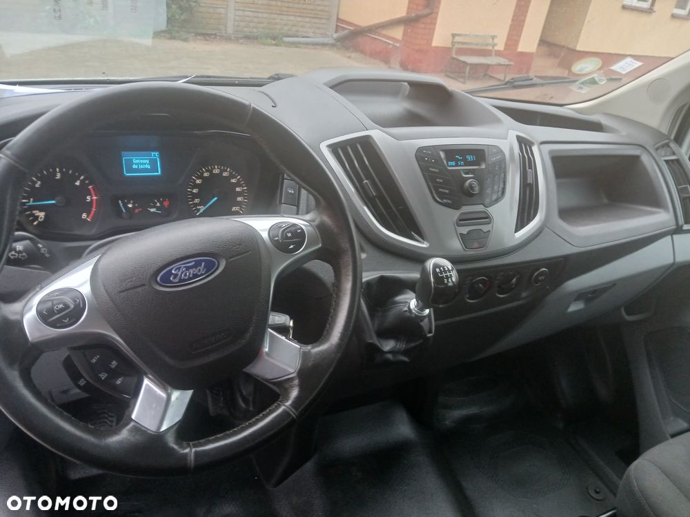 Ford Transit - 4