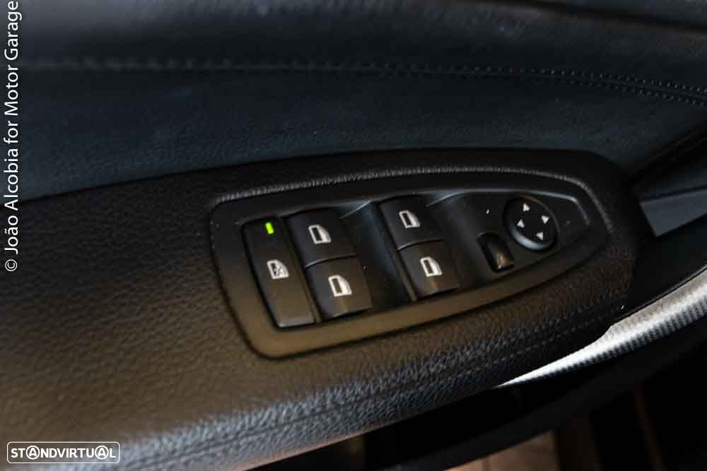 BMW 116 d Pack M Auto - 10