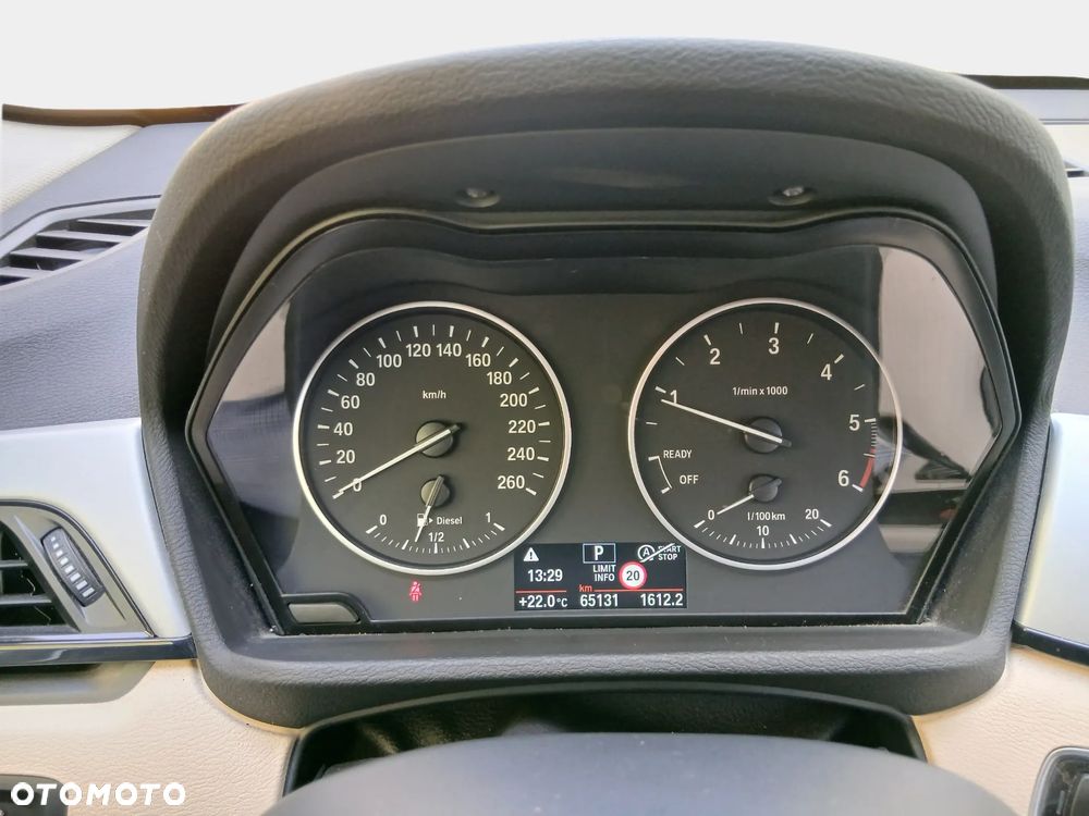 BMW X1 sDrive18d - 16