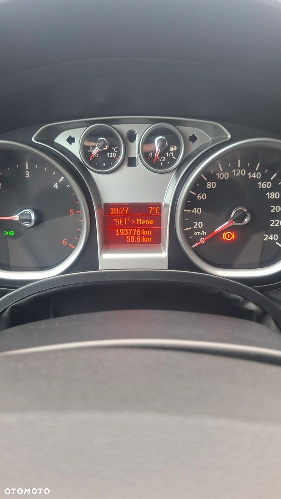 Ford Kuga - 16