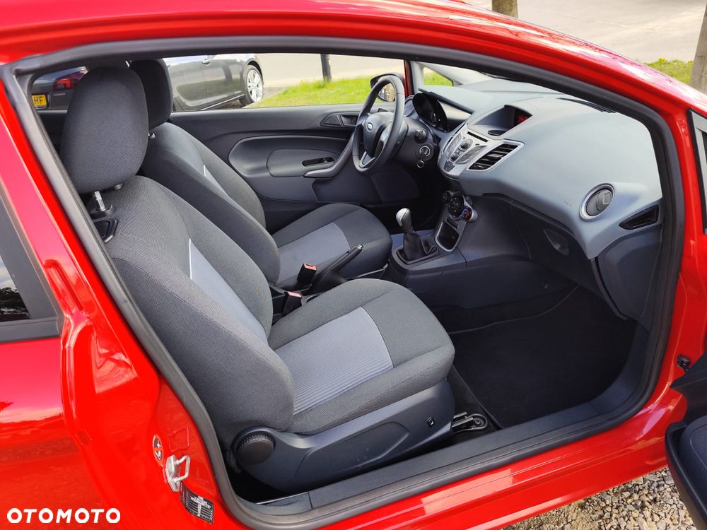 Ford Fiesta 1.25 Trend - 17