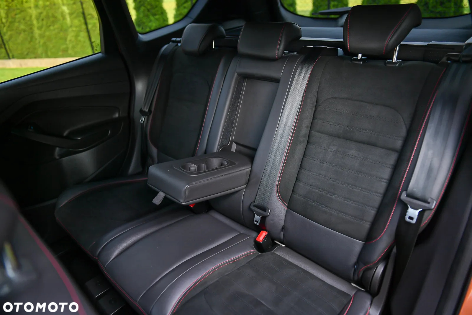 Ford Kuga 2.0 EcoBlue 4x4 ST-LINE - 22