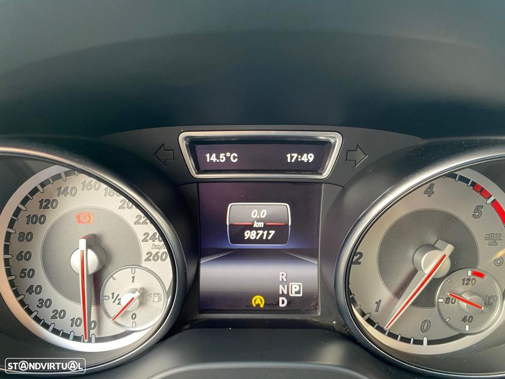 Mercedes-Benz CLA 220 d AMG Line Aut. - 31