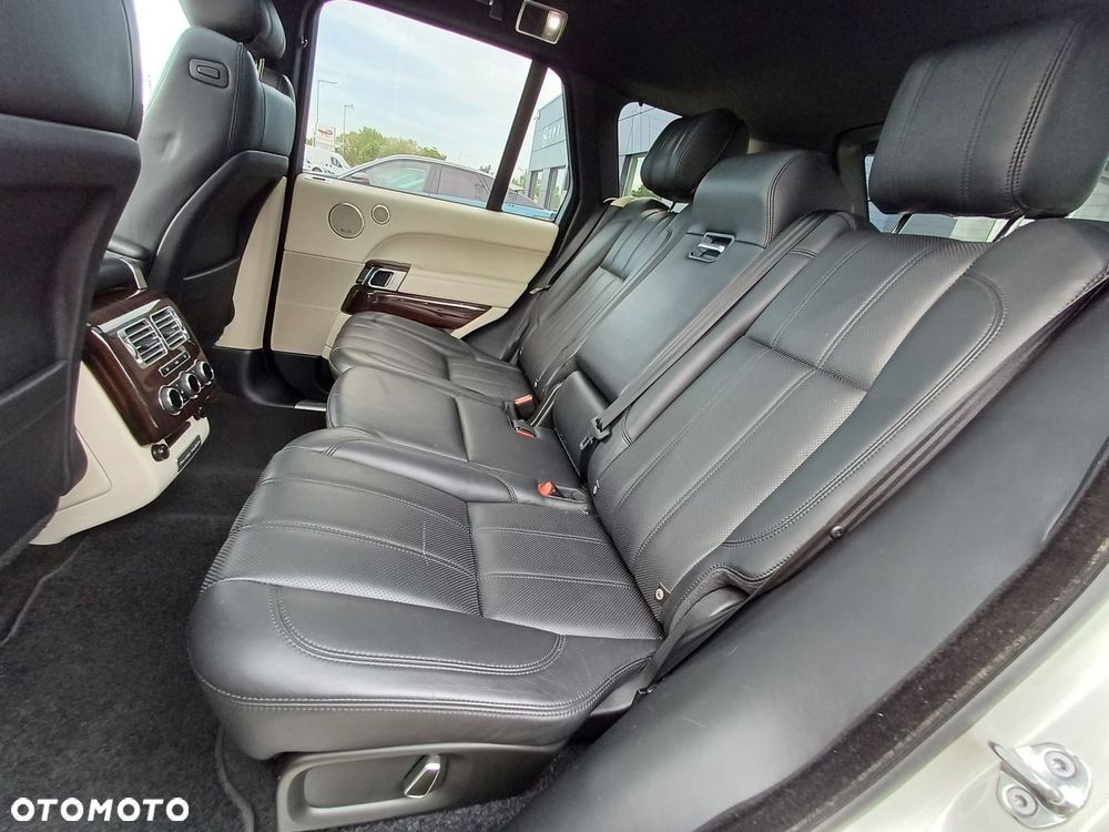 Land Rover Range Rover 4.4SD V8 Vogue EU6 - 31