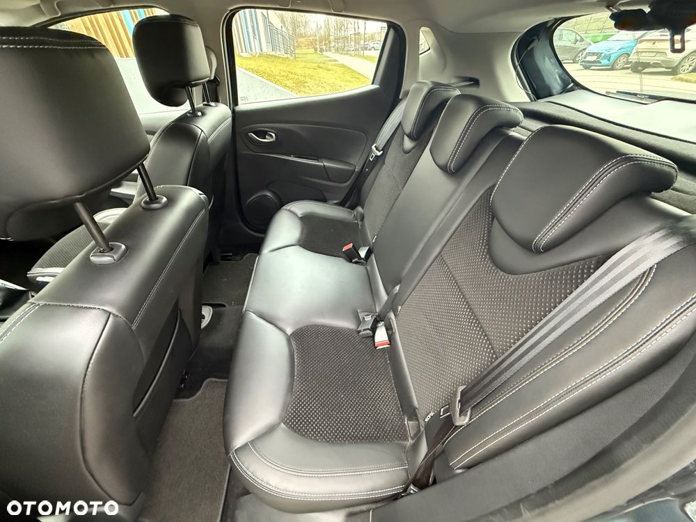 Renault Clio 0.9 TCe Business - 18