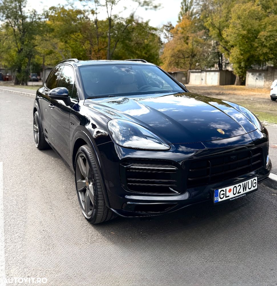 Porsche Cayenne Standard - 2