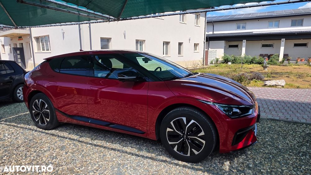 Kia EV6 77 kWh AWD GT Line - 4