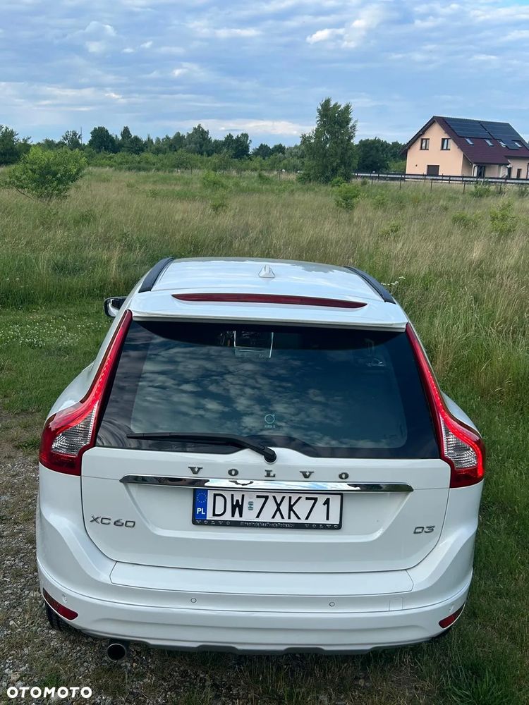 Volvo XC 60 - 4