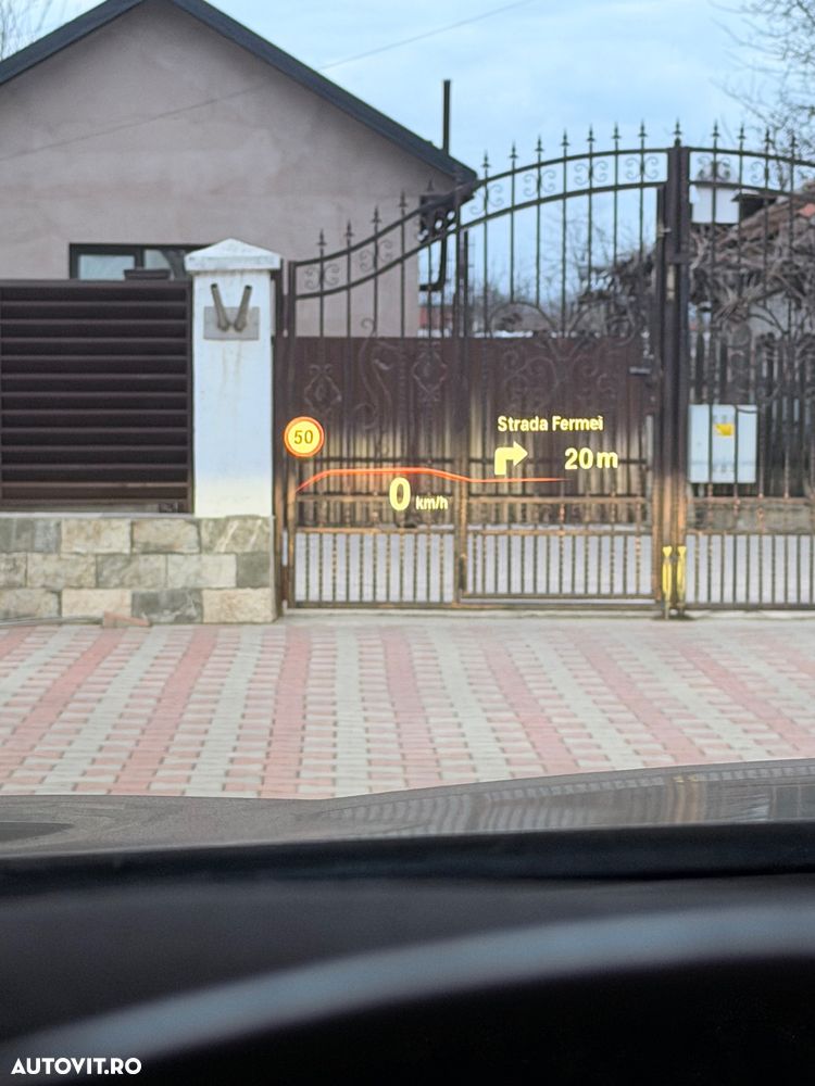 BMW Seria 5 520d xDrive AT - 14