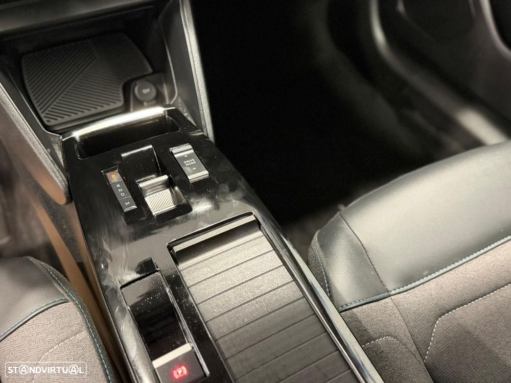 Citroën C4 X 1.2 PureTech Feel Pack EAT8 - 12