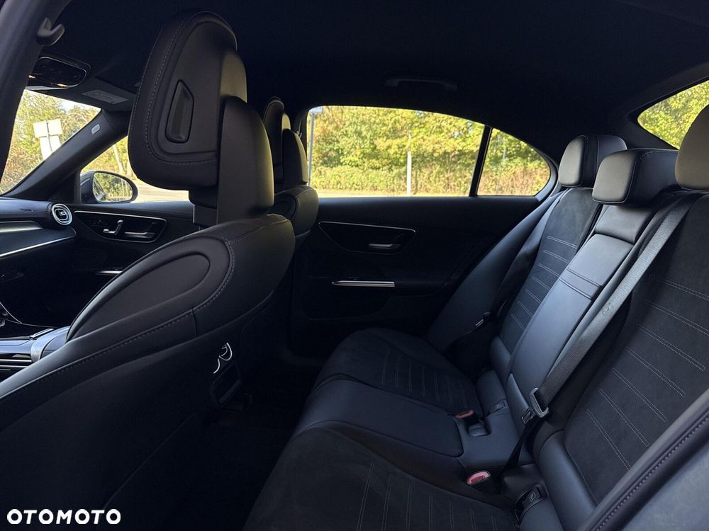 Mercedes-Benz Klasa C - 19