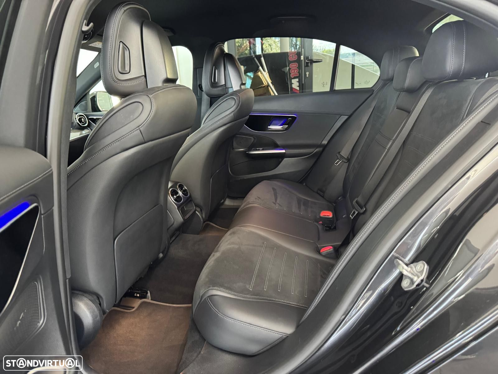 Mercedes-Benz C 300 d AMG Line - 13