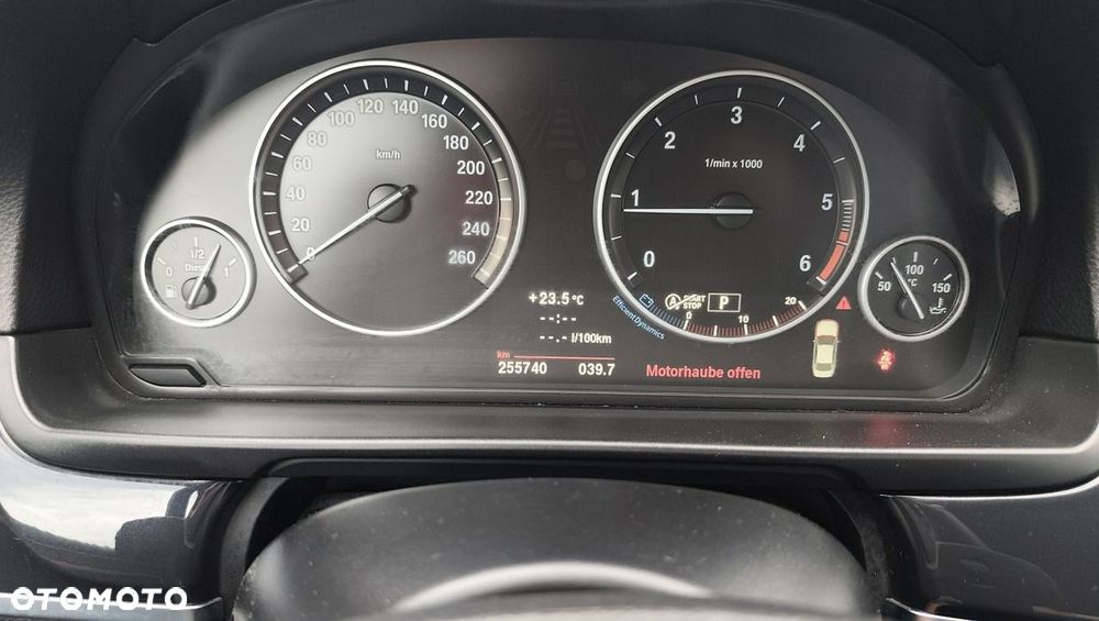 BMW Seria 5 520d - 14