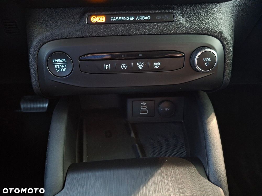 Ford Focus 1.5 EcoBlue Titanium X - 26