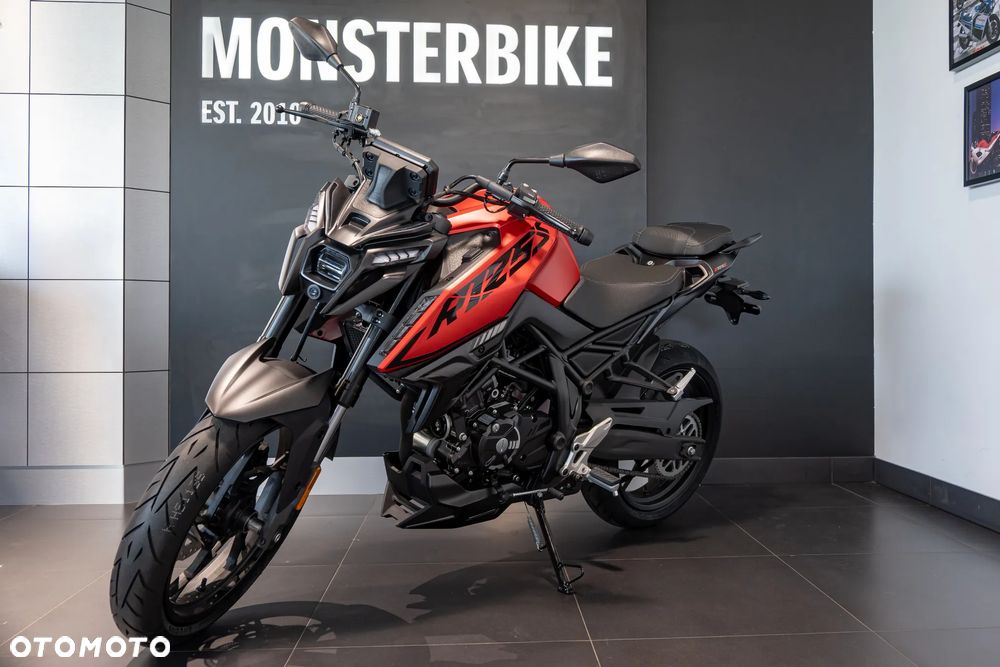 VOGE R125S - 1