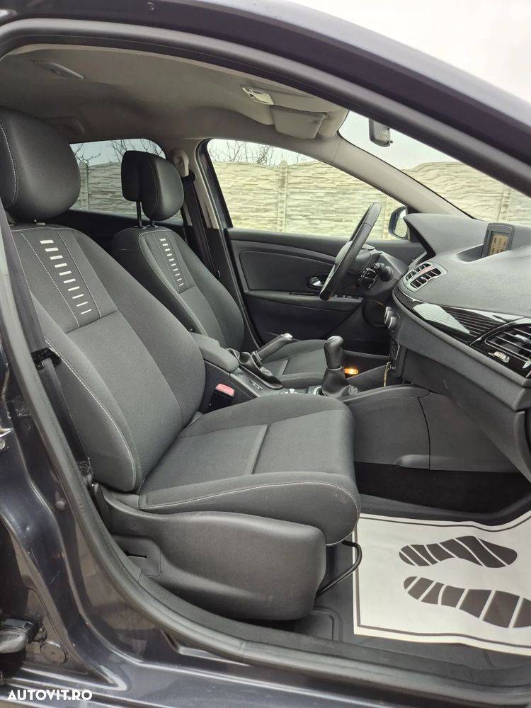 Renault Megane dCi 90 FAP Expression - 8