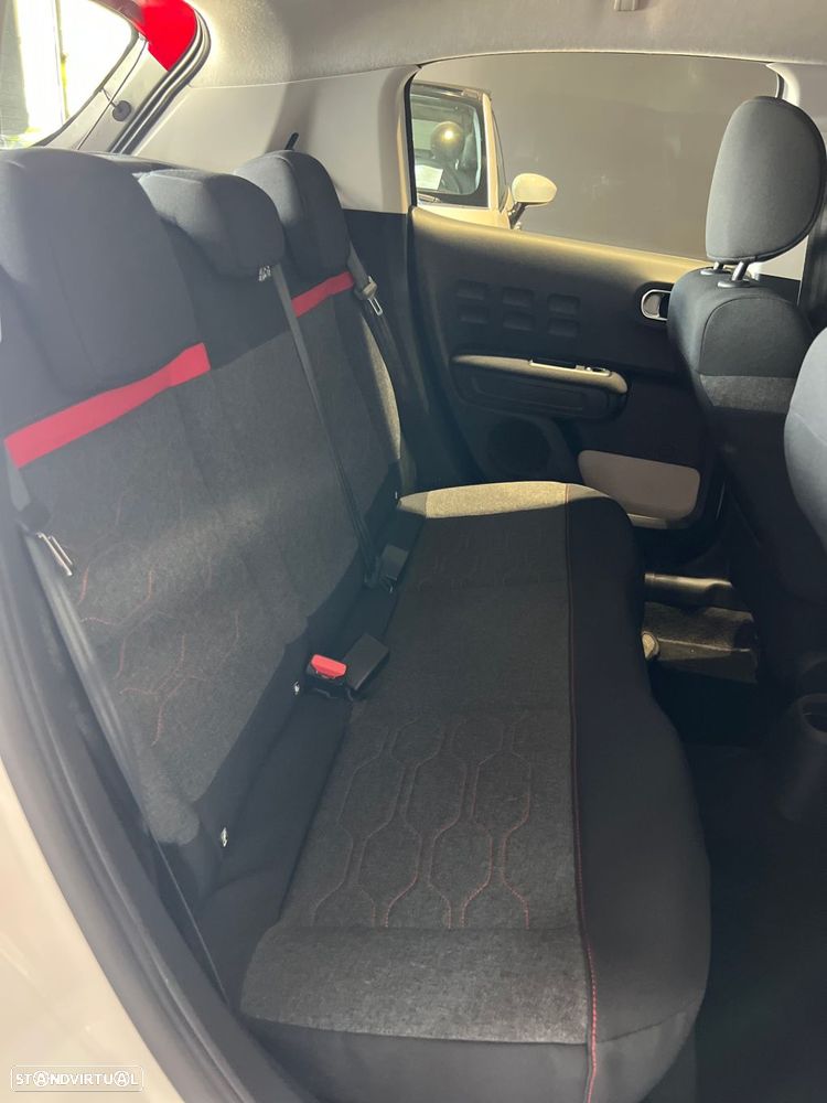 Citroën C3 1.2 PureTech Attraction - 35