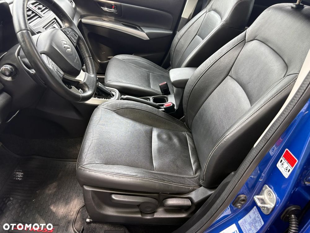Suzuki SX4 1.6 Premium - 17