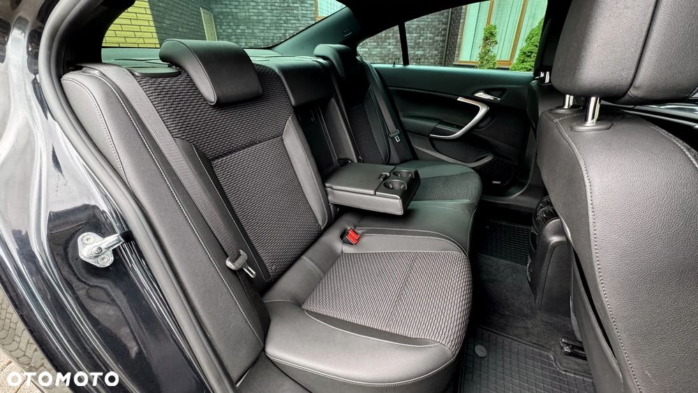 Opel Insignia 2.0 CDTI Automatik - 36