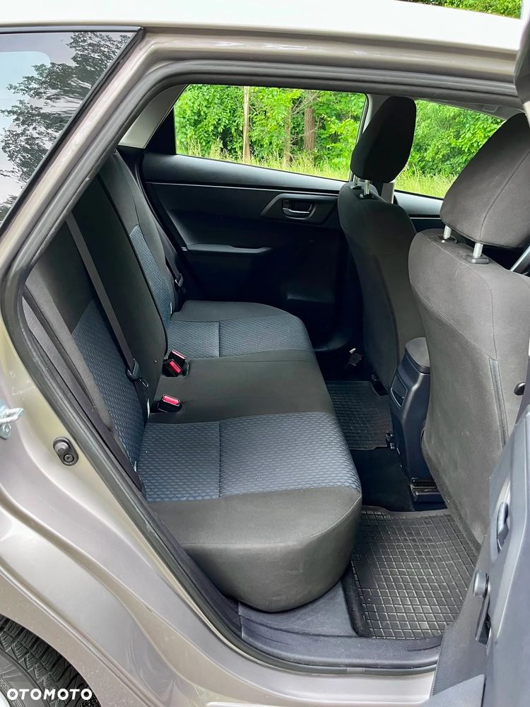 Toyota Auris 1.33 VVT-i Active - 20