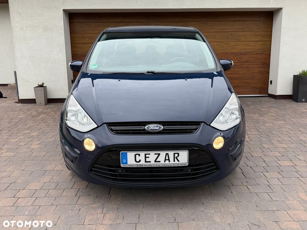 Ford S-Max - 14