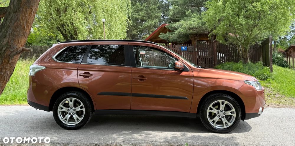 Mitsubishi Outlander 2.0 Intense + - 6