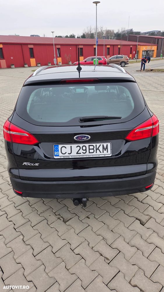 Ford Focus 1.5 EcoBlue Start-Stopp-System Aut. TITANIUM - 24