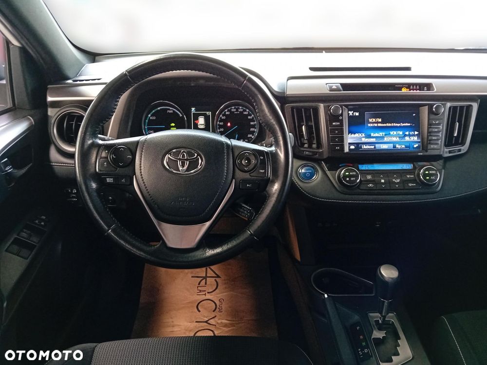 Toyota RAV4 Hybrid Premium 4x2 - 10
