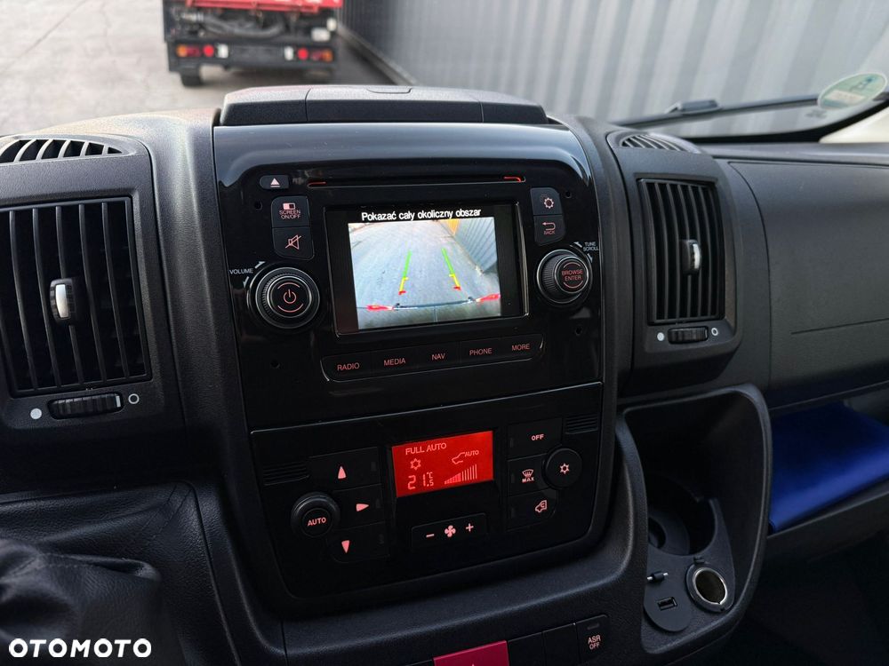 Fiat Ducato L1H1 S&S Panorama - 25