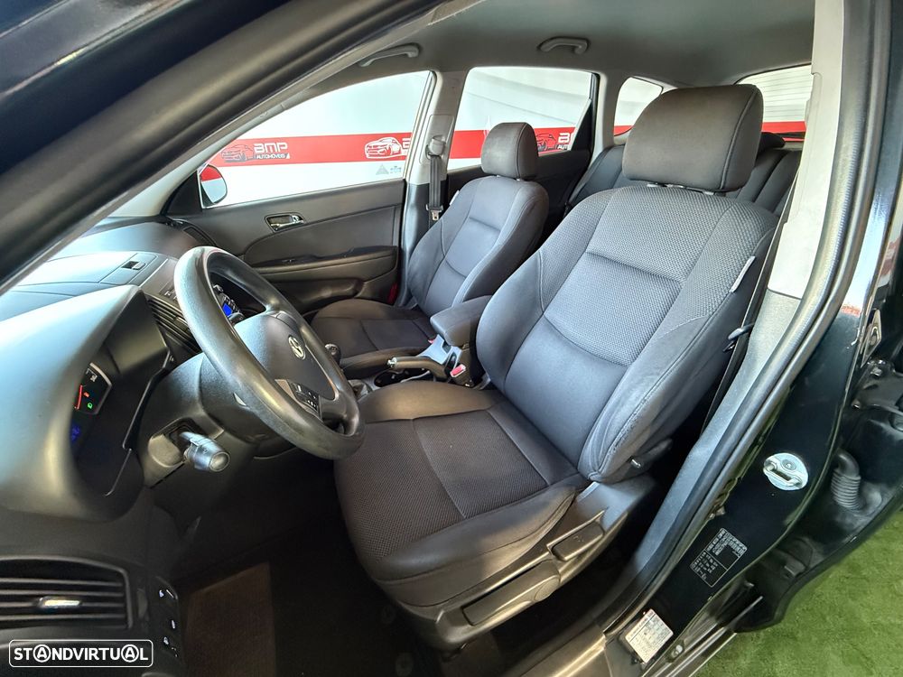 Hyundai i30 CW 1.6 CRDi Comfort - 9