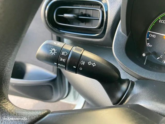 Toyota Yaris 1.5 HDF Premier Edition - 17