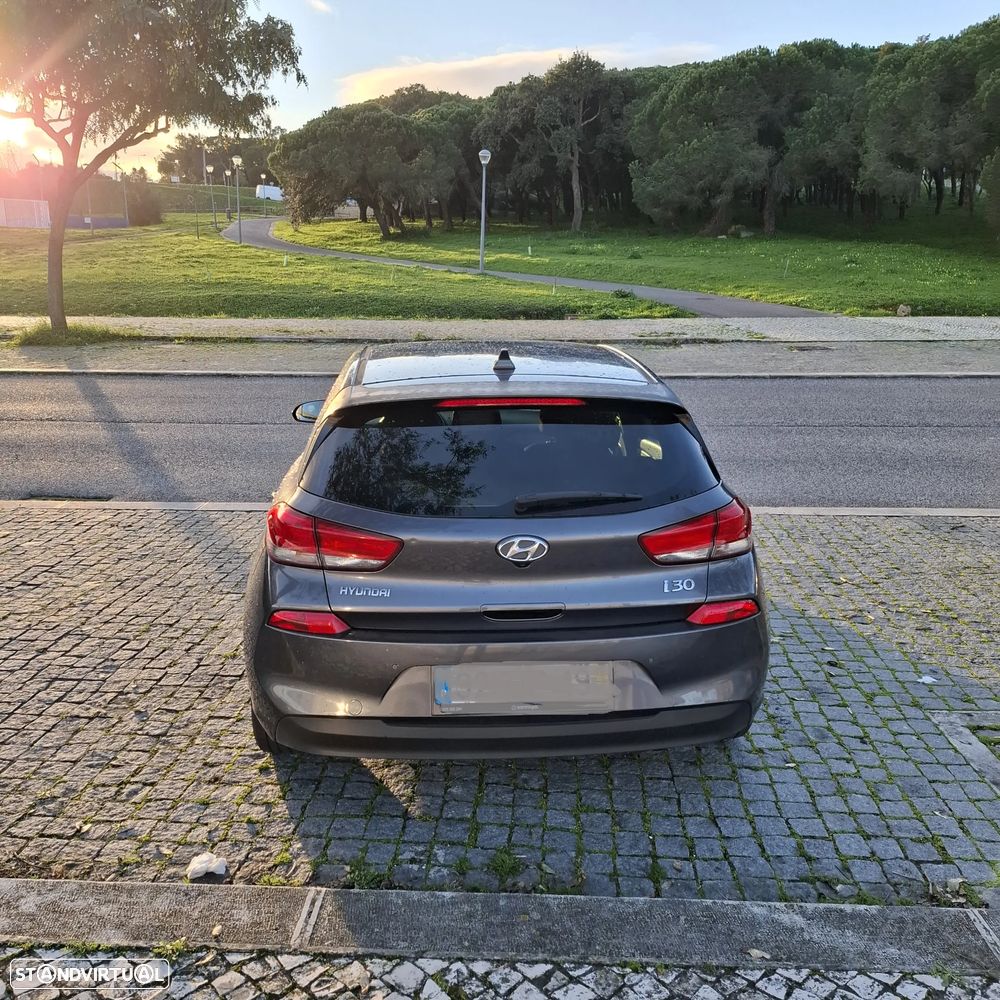 Hyundai i30 1.0 T-GDI Comfort+Navi - 4