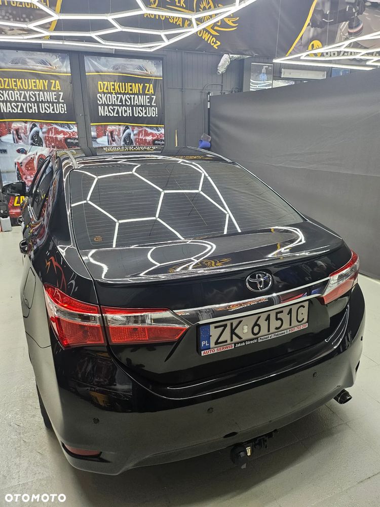 Toyota Corolla 1.6 Premium EU6 - 16