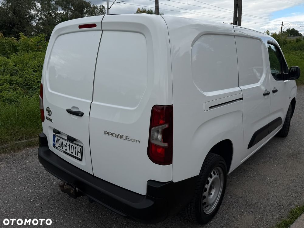 Toyota Proace City 1.5 CRD MR'20 E6.2 2.4t - 21