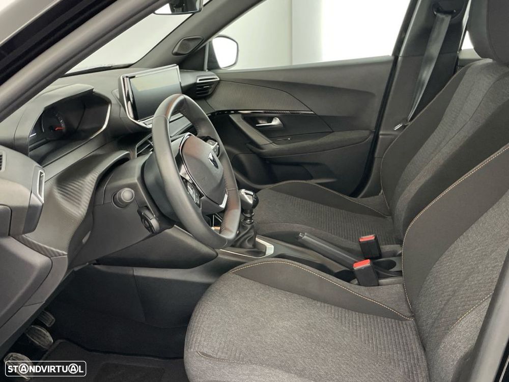 Peugeot 2008 1.2 PureTech Allure - 11