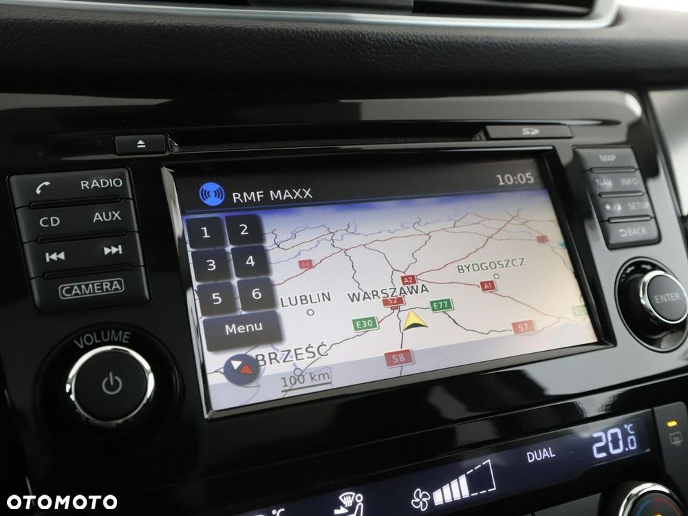 Nissan Qashqai 1.6 DCi 4x4 N-Connecta - 24