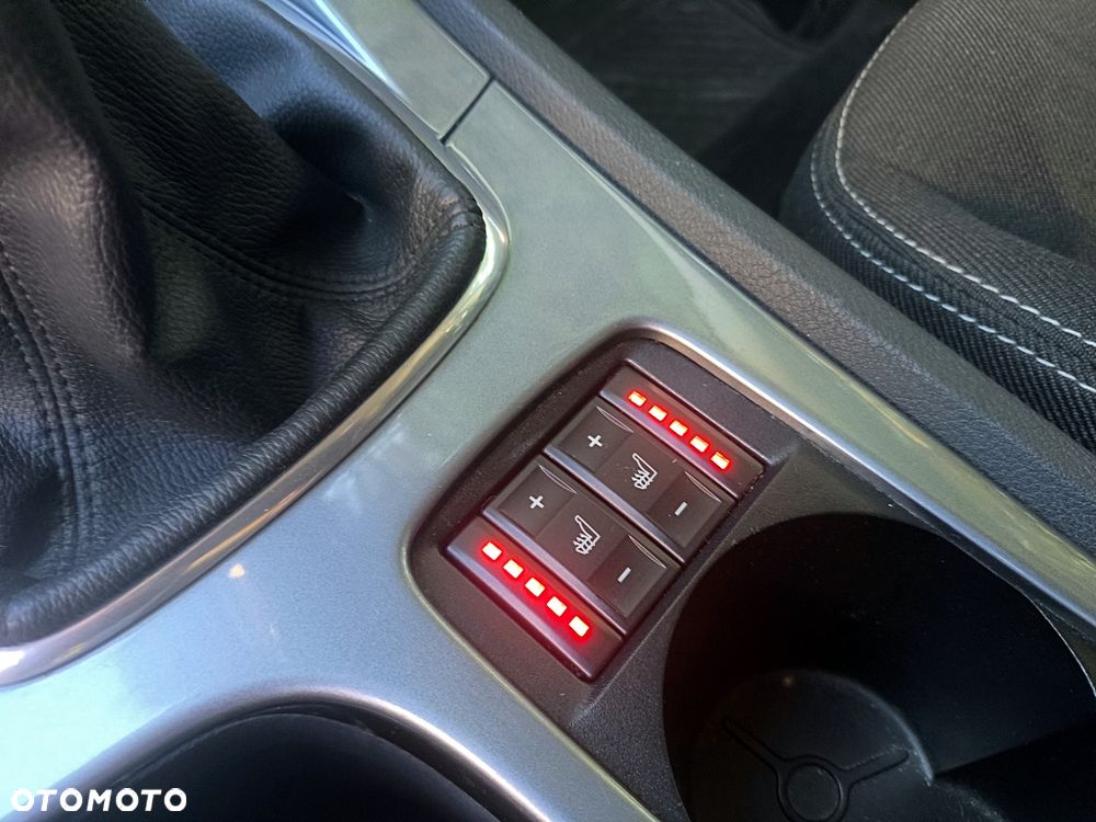 Ford Mondeo 1.6 Ti-VCT Ambiente - 20